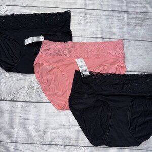 Soma Women’s Small Embraceable Signature Lace Hipster Bundle Lot Pink Black NEW